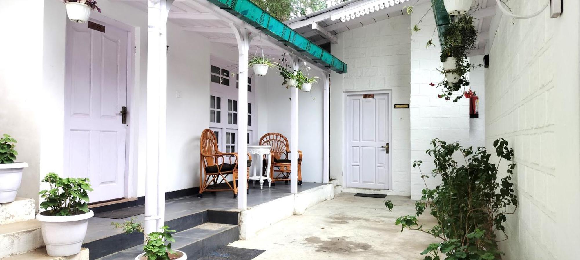 Bhikampur Lodge By Nine Hotels Nainital Ngoại thất bức ảnh